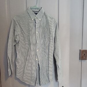 Roundtree & Yorke Green Plaid Button Down Shirt